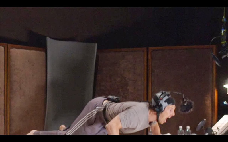 Illustration for article titled Benedict Cumberbatch looked totally insane doing motion-capture work for The Hobbit Â